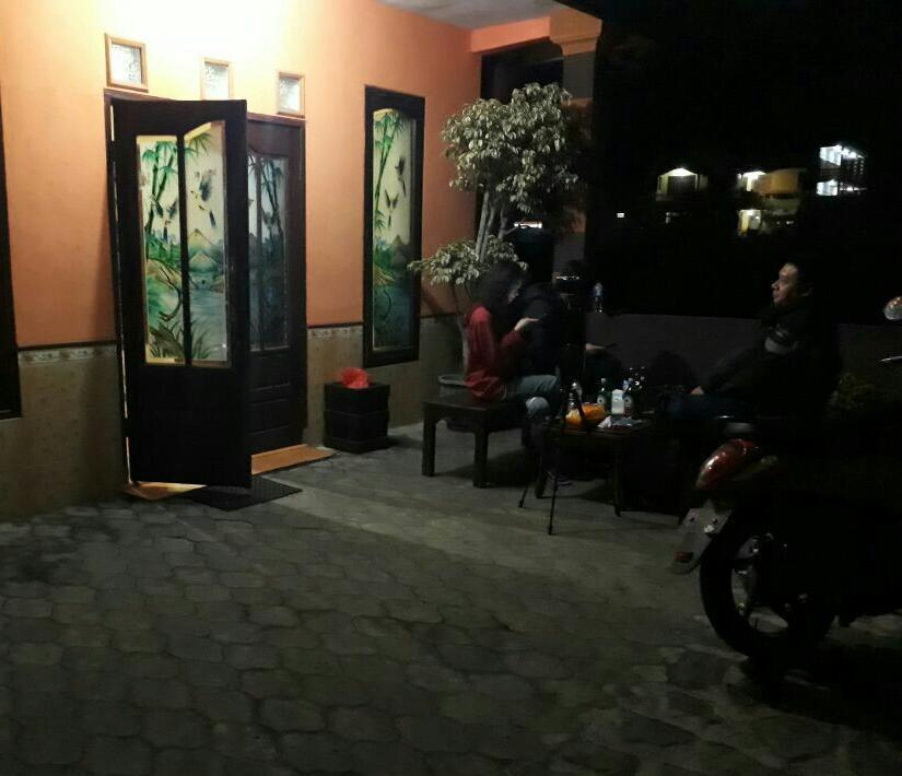 Bromo Otix Guest House エクステリア 写真