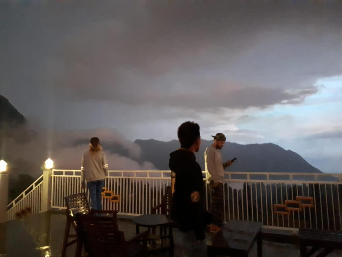 Bromo Otix Guest House エクステリア 写真