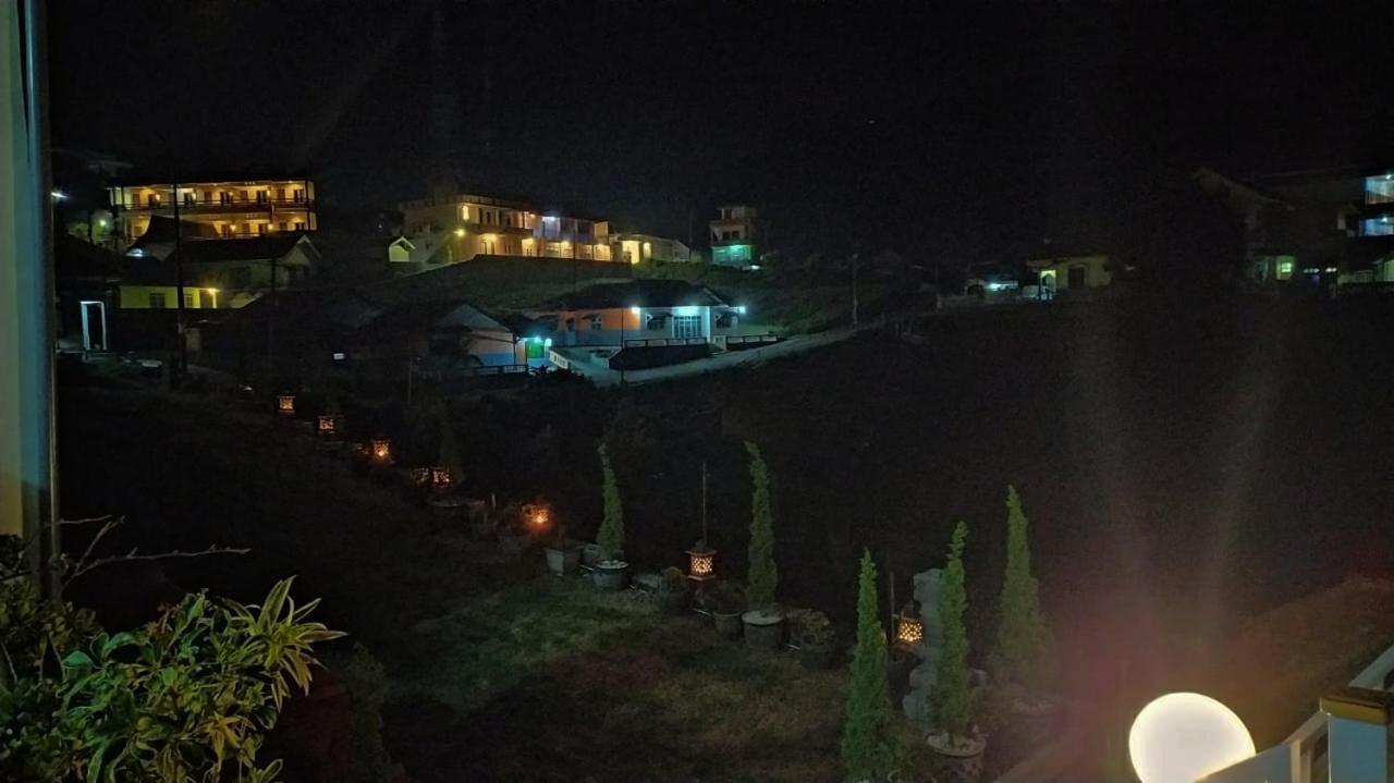 Bromo Otix Guest House エクステリア 写真